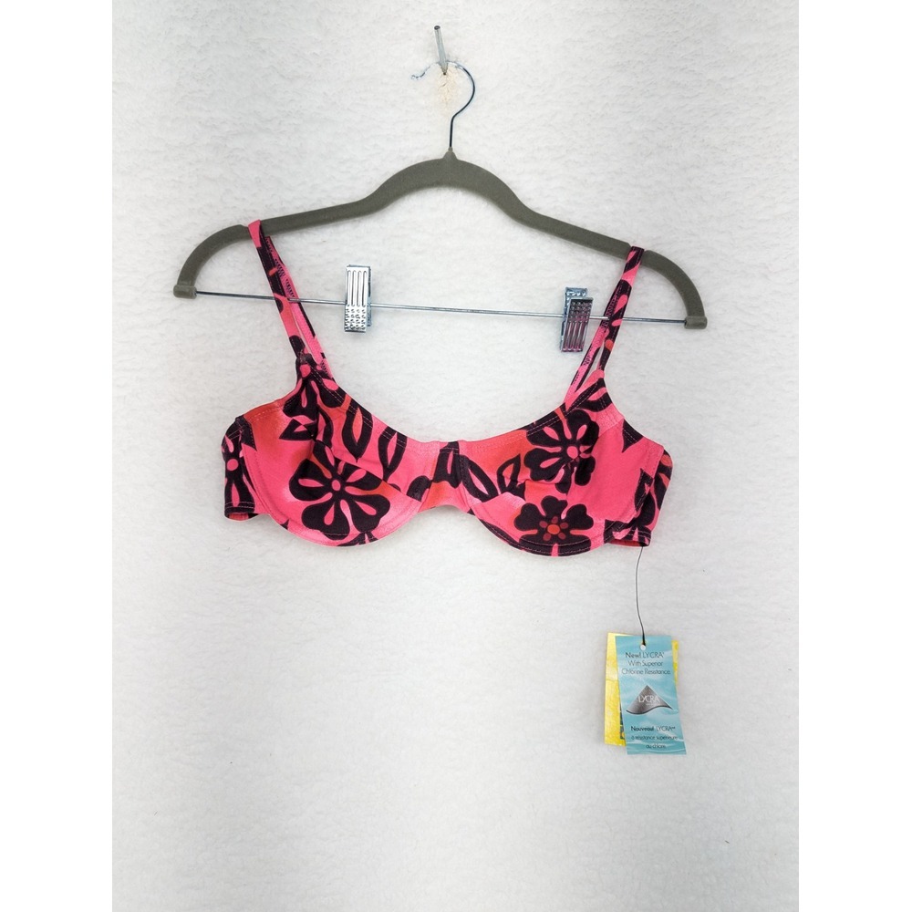 NWT Bermuda Beachware Pink Floral Bikini Top Size M‎